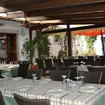 Trulli Aia Piccola 펜션 알베르벨로