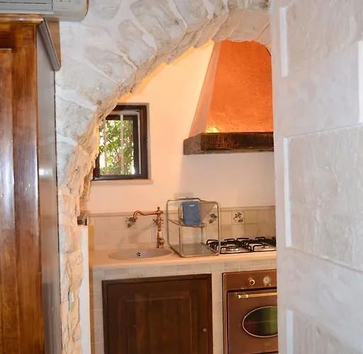 Trulli Aia Piccola * Alberobello